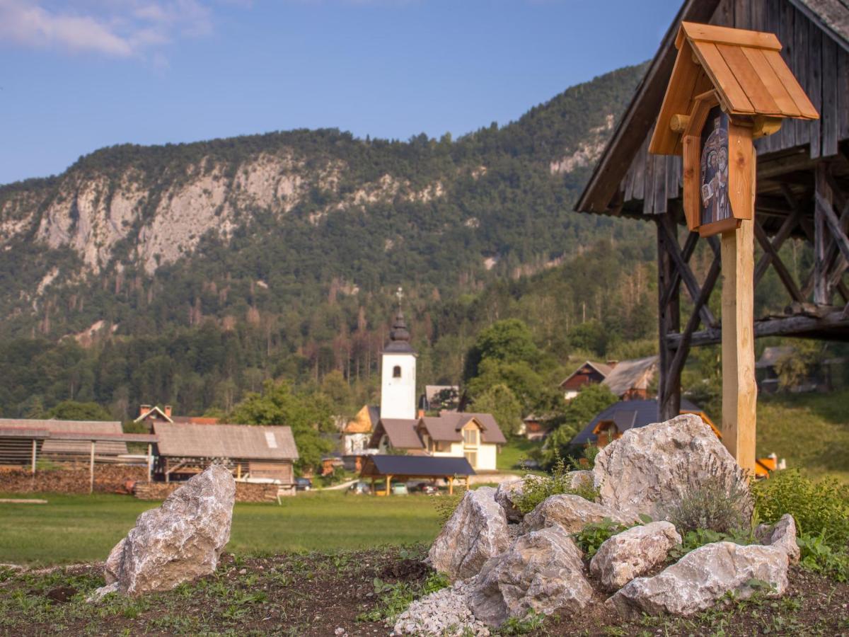 Apartma Petra Ravnik - Wanderer'S Hut Appartamento Bohinj Esterno foto